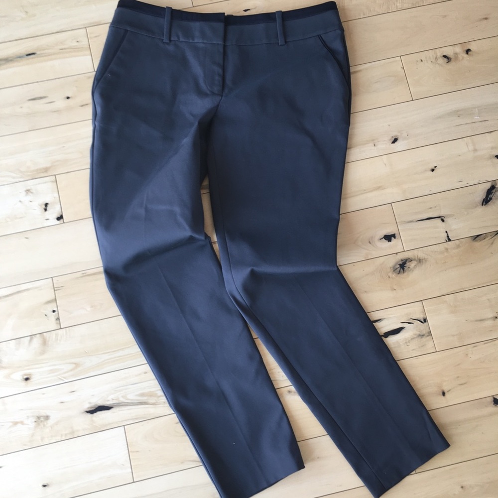 Ann Taylor Modern Fit Ankle Length Trousers size 6